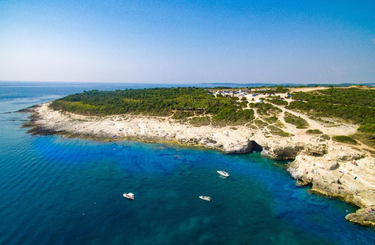 Holiday House Kazali, Medulin Exterior photo