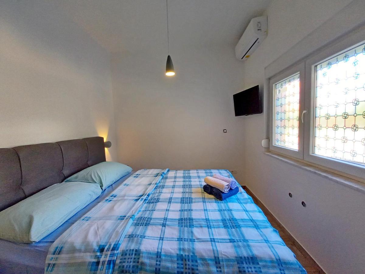 Holiday House Kazali, Medulin Exterior photo